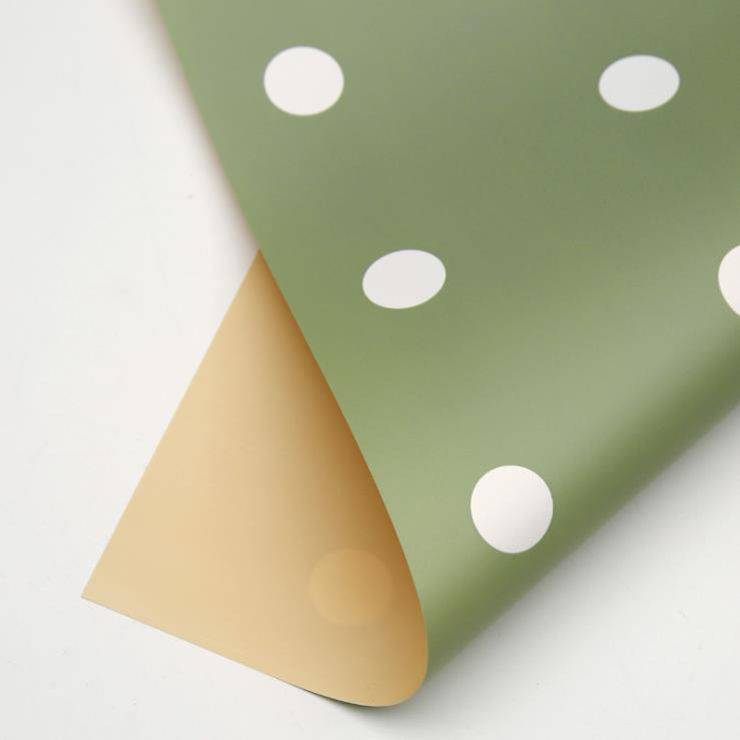 MYHC-24 Single-Postesque Polka Dot Cotton Flos Wrapping Paper