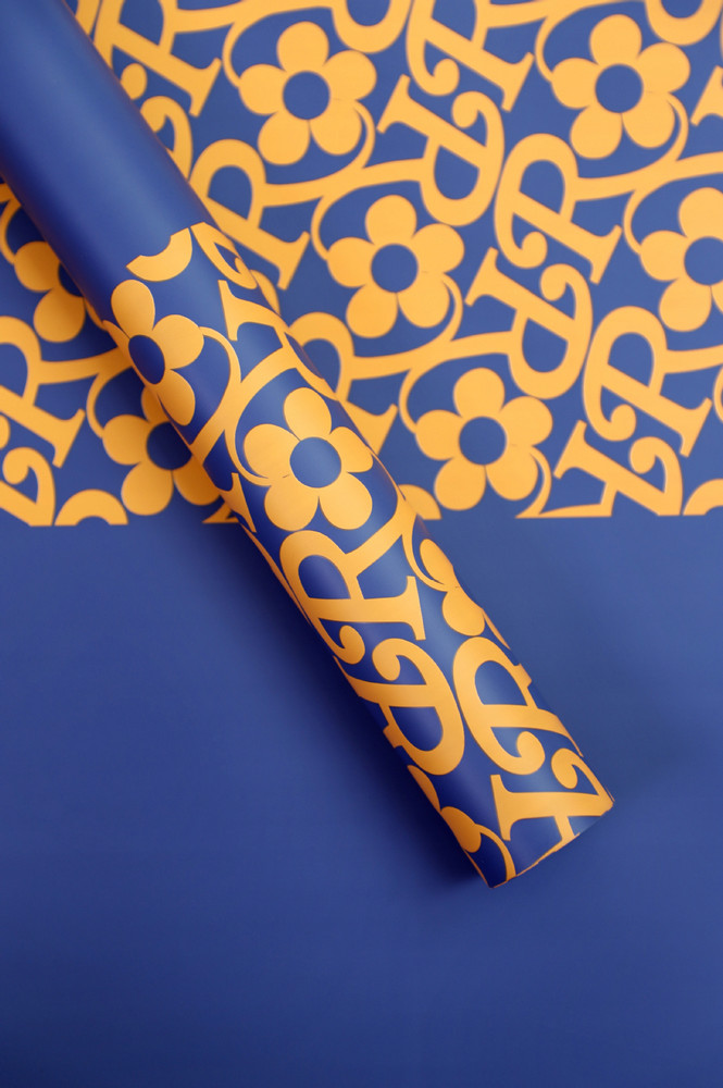 Matte film exemplar flos charta involvens