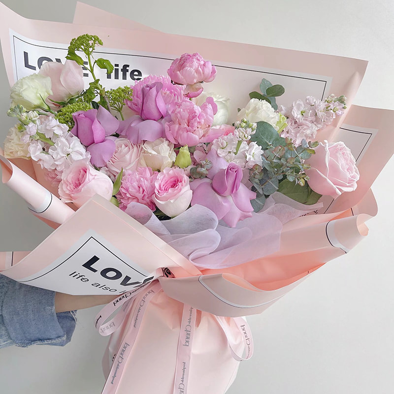 Smooth Lettered Flos Wrapping Paper
