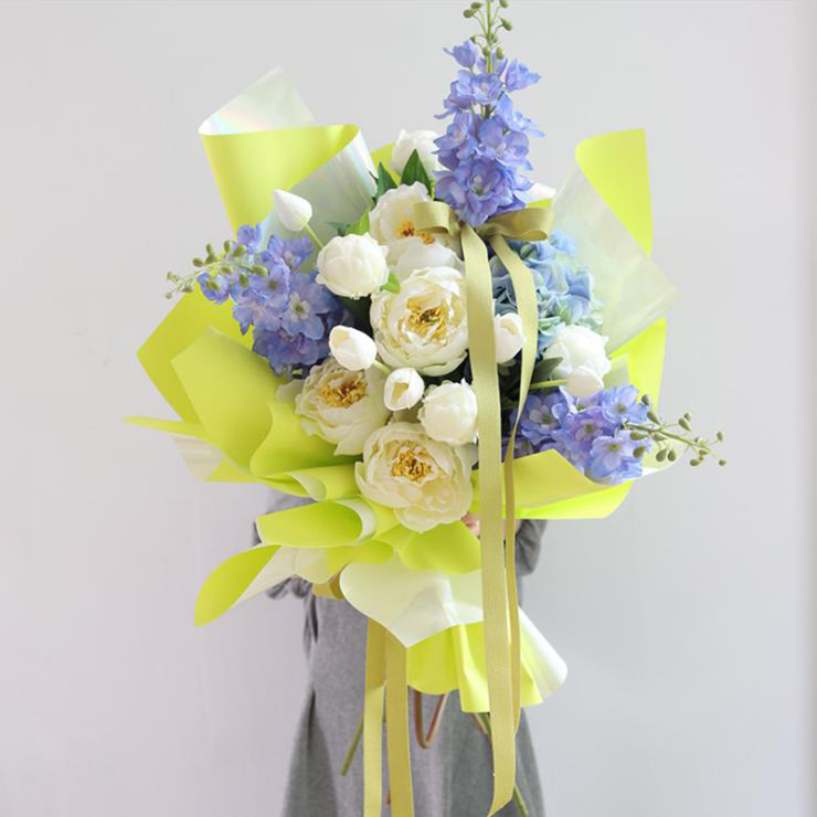 Candy Colored Bouquet Wrapping Paper Fantasy Aurum-Plated